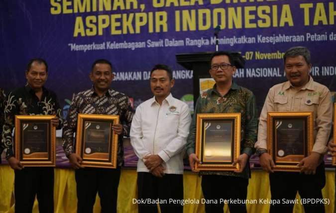 BPDPKS Terima Award Kemitraan UKMK Dan Petani Sawit Milenial Dari Aspekpir