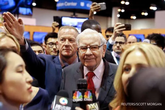 Buffett's Berkshire Cuts Stake in BofA to Below 10%