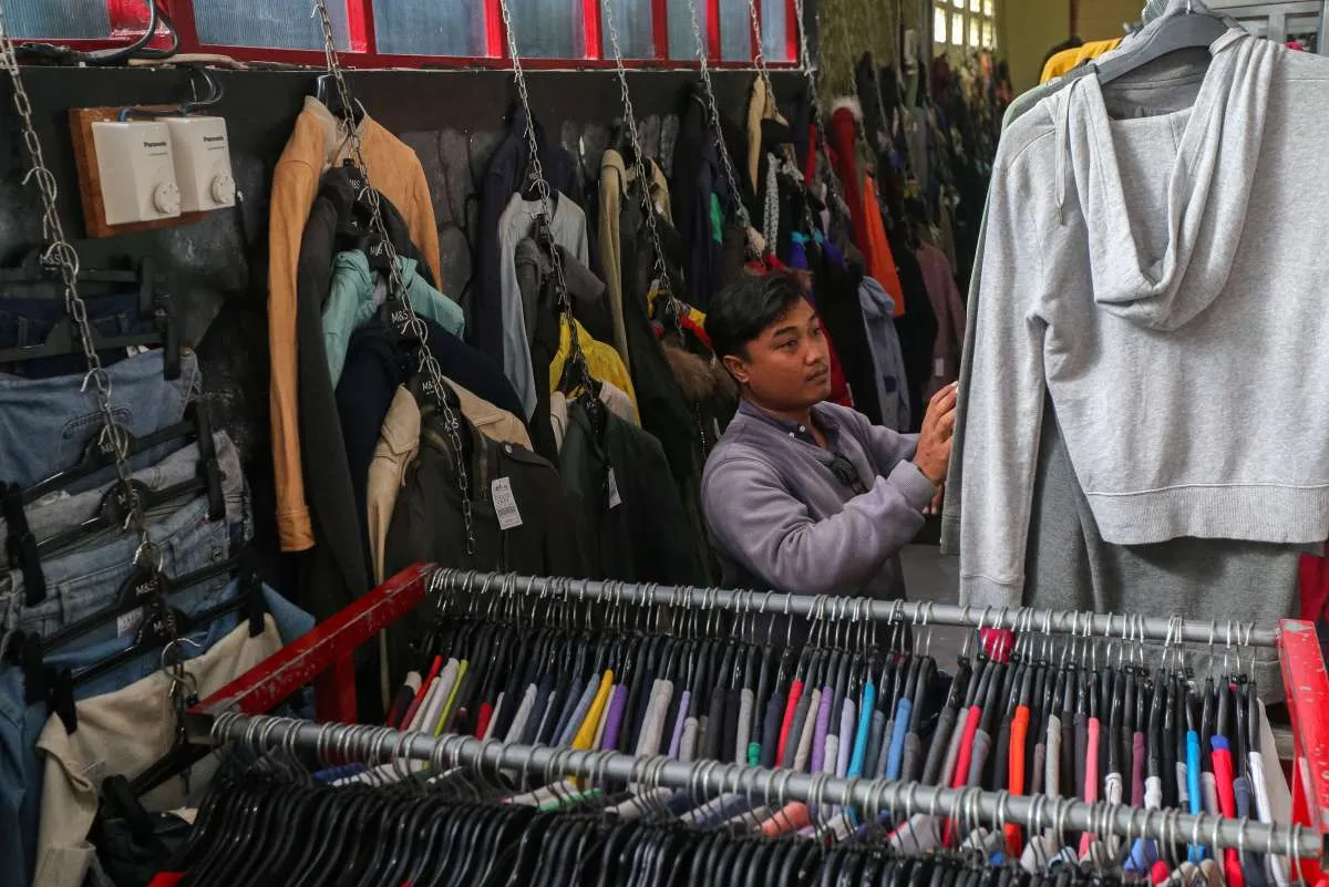 Penjualan Pakaian Lokal Naik 10% Berkat Larangan Impor Pakaian Bekas