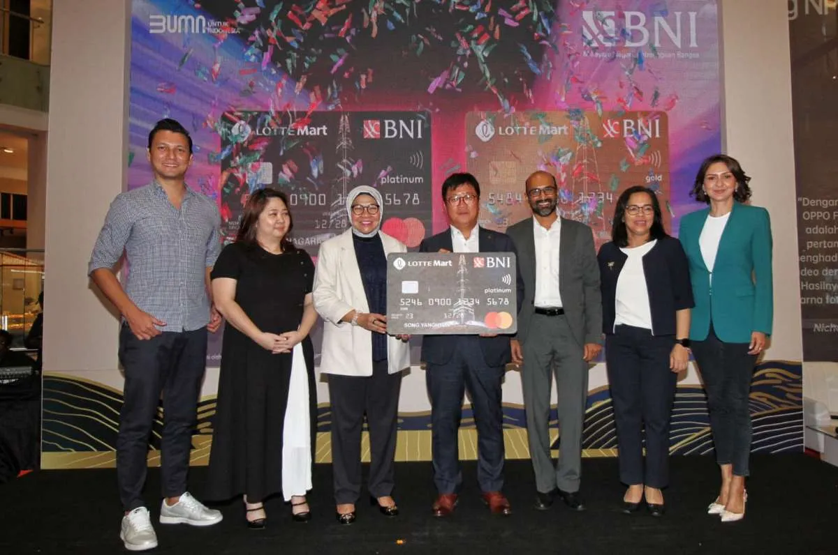 Pacu Bisnis Konsumer, BNI Gandeng LOTTE Mart Rilis Kartu Kredit Nir Sentuh