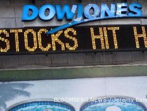 Pelaku pasar cemas, Dow Jones lemas
