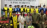 Nagita Slavina Hadir di Wisuda Tanri Abeng University