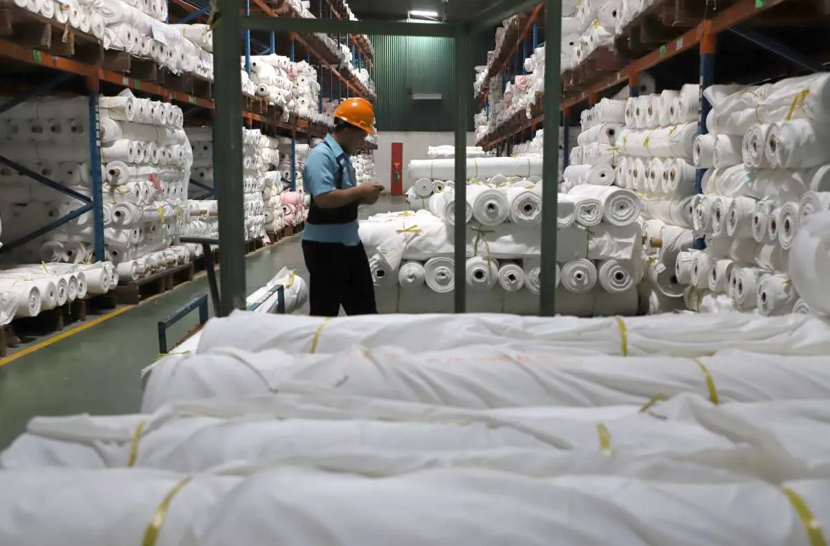 Harga Energi Naik Industri Tekstil Asia Tertekan, Ancam Harga Fast Fashion Global