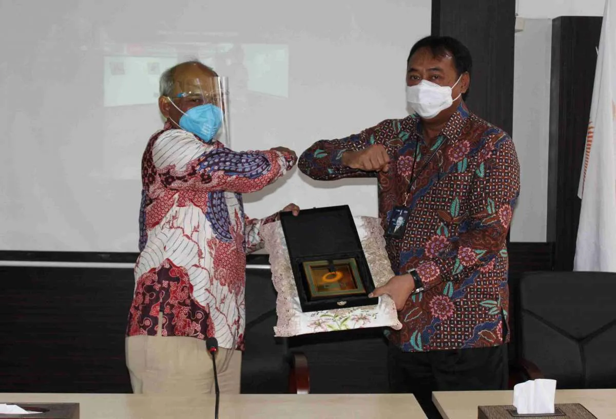 DEN, BRI dan LEN Industri teken kerjasama skema pembiayaan PLTS atap