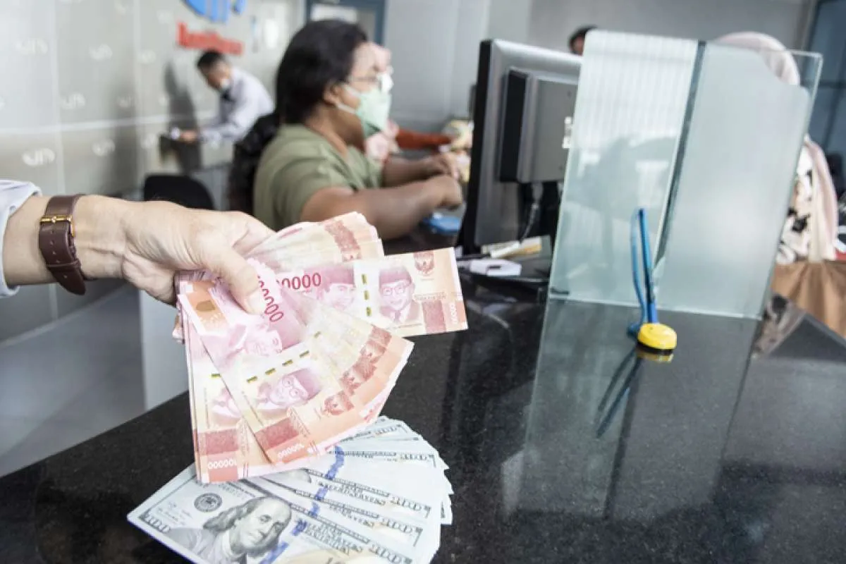 Simak Proyeksi Pergerakan Rupiah pada Akhir Pekan Ini