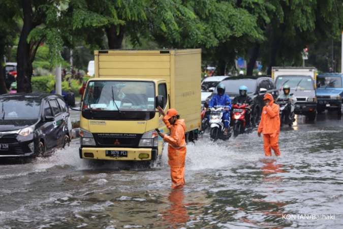 Prakiraan Cuaca Besok (25/11) di DKI Jakarta, Potensi Hujan Siang Hari