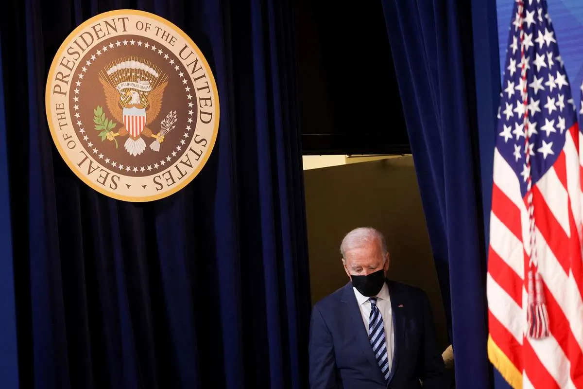 U.S. Democrats pass $ 1 trillion infrastructure bill, ending daylong standoff