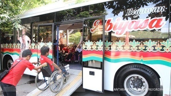 Aktivis tuntut transportasi publik layani difabel