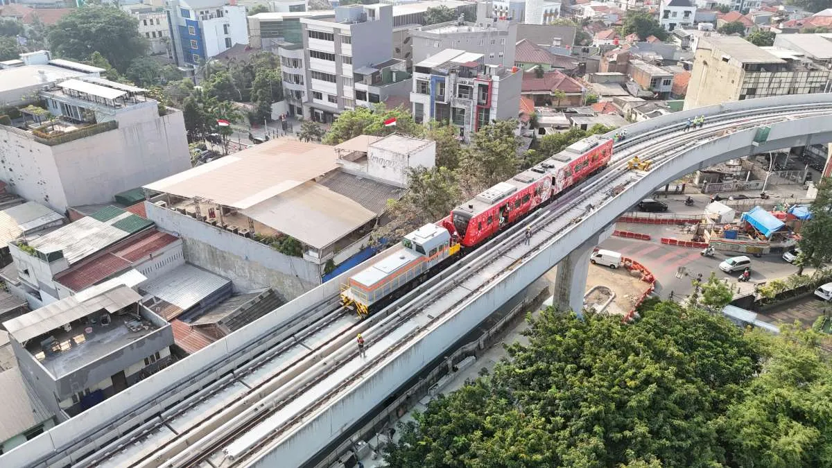LRT Kelapa Gading-Manggarai Beroperasi 26 Agustus 2026, Target Waktu Tempuh 28 Menit