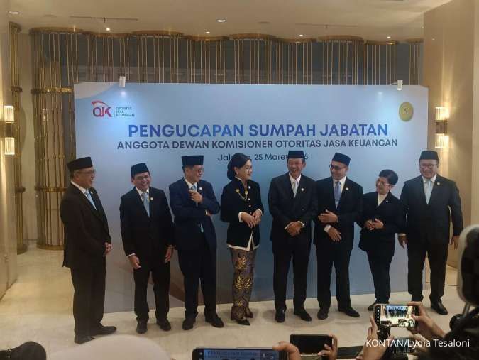 Tujuh ADK OJK Resmi Dilantik, Siap Kawal Stabilitas Sektor Keuangan 2026 - 2032