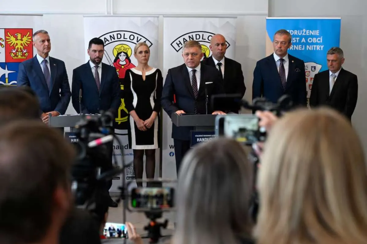 Perdana Menteri Slovakia, Robert Fico, Lolos dari Upaya Pembunuhan