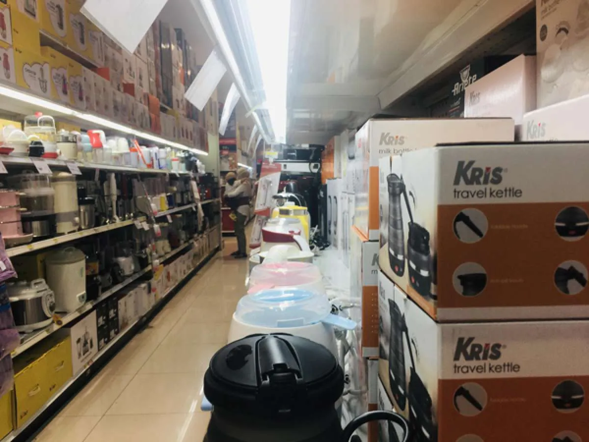 industri elektronik bisa makin lesu bila kenaikan ongkos angkut berlanjut tahun depan