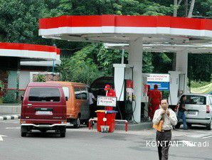 Pertamina Menghentikan Pasokan Bensin ke 25 SPBU di Jalur Hijau 