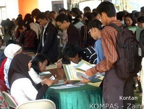 Pengangguran Terdidik Terus Membengkak