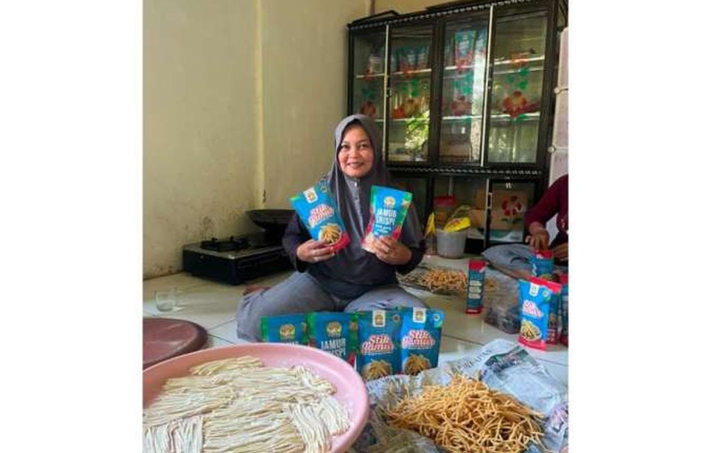 Tak Ingin Jamur Terbuang, Ibu Astuti Justru Bangun Usaha hingga Pimpin Bank Sampah