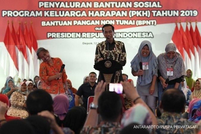 Di hadapan 1.257 KPM PKH Cilacap, Jokowi: Uang PKH harus dipakai secara bijaksana