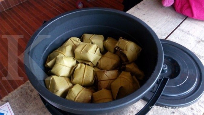 Tape ketan ramai peminat saat lebaran (2)