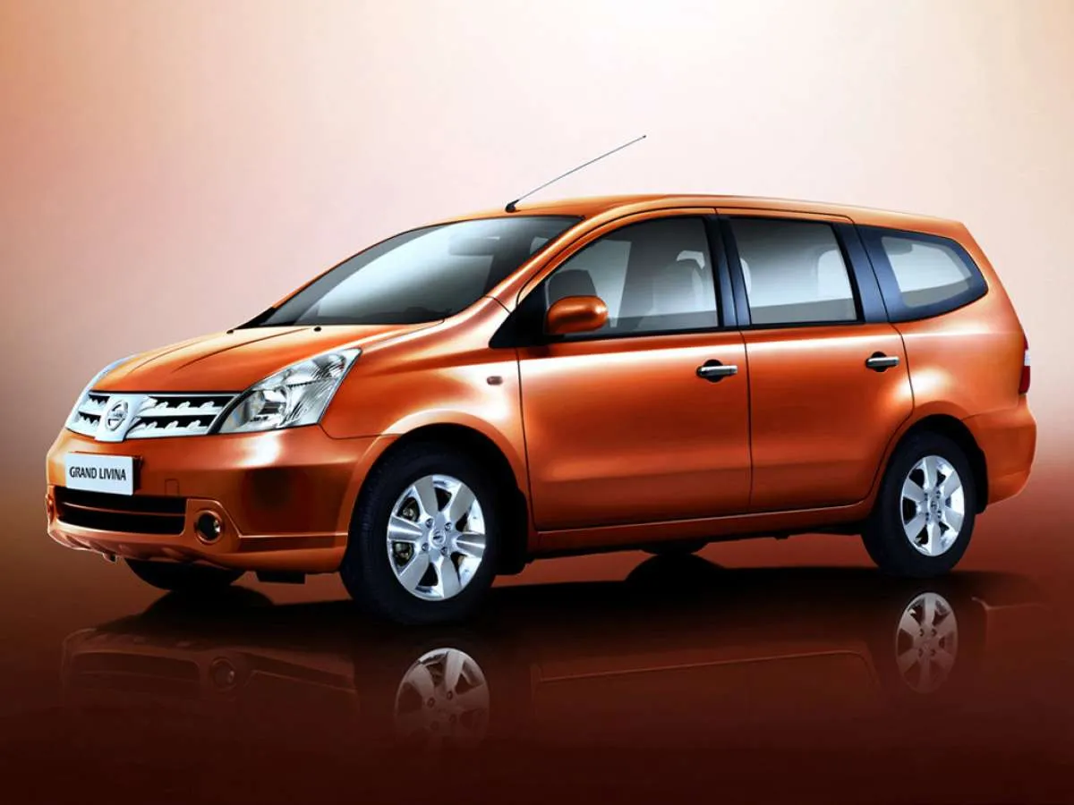Harga mobil bekas Rp 60 jutaan, ada Nissan Grand Livina tahun segini