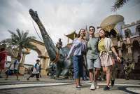 Geliat Bisnis Pariwisata di Ujung Tahun