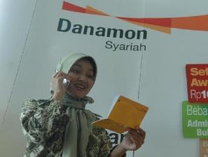 UUS Danamon sumbang penampungan air bersih bagi korban Merapi