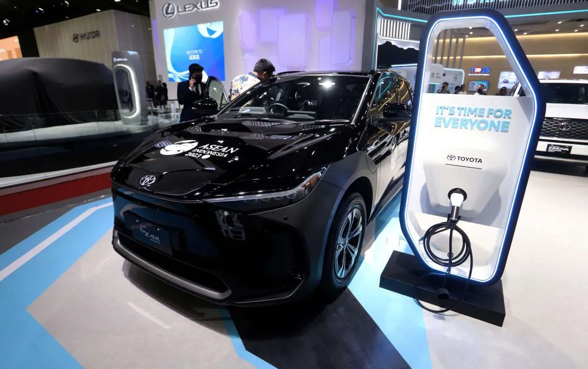 Toyota Akan Rilis 10 Model Mobil Listrik di 2026