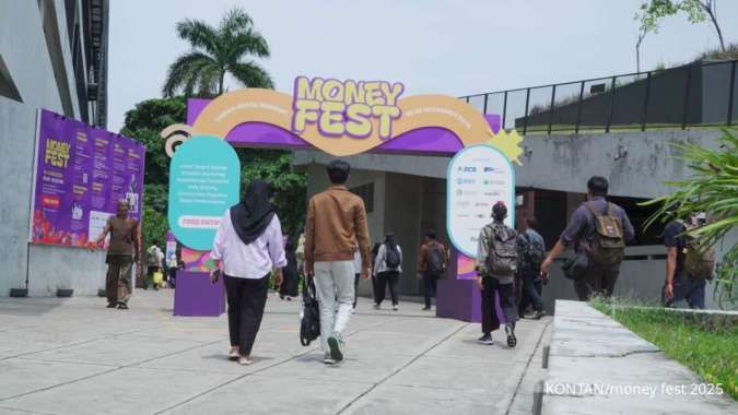 Ribuan Pengunjung Serbu MoneyFest Kontan 2025 di Hari Pertama