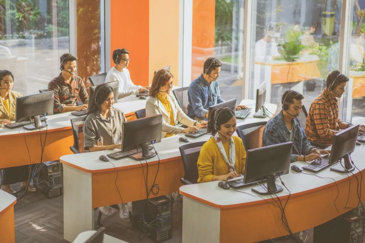 Bantu Perusahaan Makin Efisien Dengan Teknologi