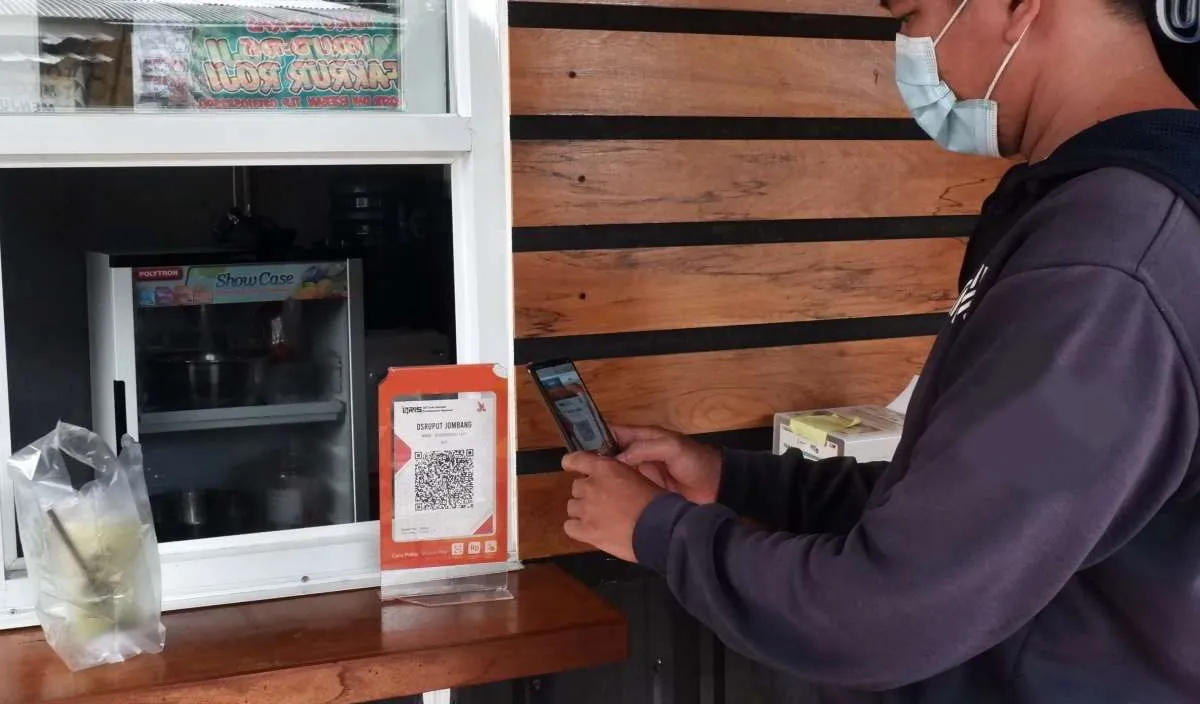 Catat transaksi Rp 1,3 triliun hingga Juni, berapa besaran MDR QRIS di BCA?