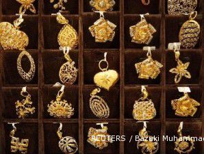Harga emas menuju level tertinggi dalam sebulan