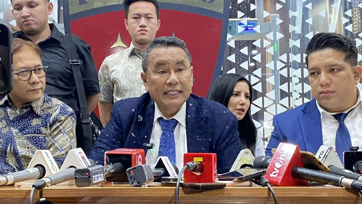 Hotman Paris: Penyidik Ajukan 18 Pertanyaan ke Febrie Adriansyah, Tak Ditahan