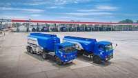 Teken Kerjasama di GIIAS 2023, Hino Bakal Rawat Ribuan Mobil Tangki Pertamina