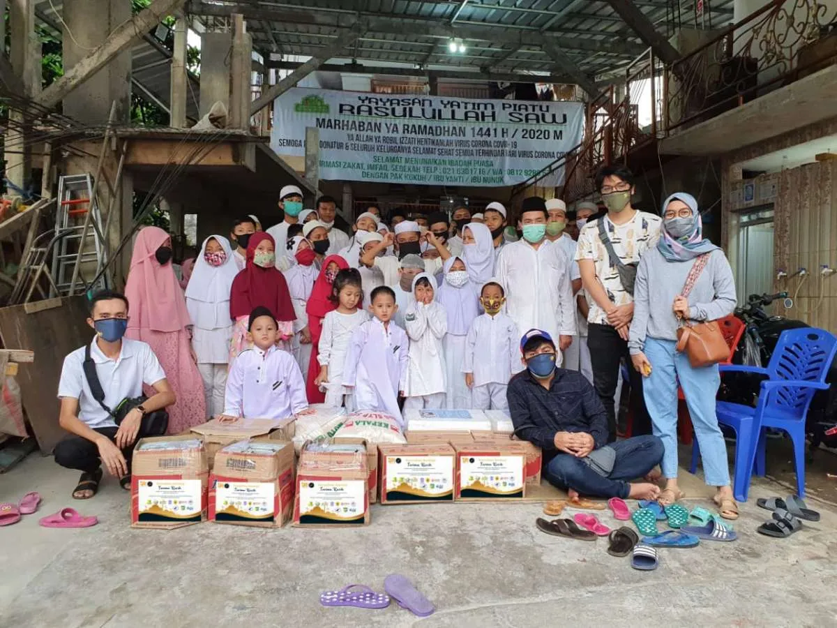 IBR Multimedia Komunika salurkan paket sembako di sejumlah wilayah di DKI