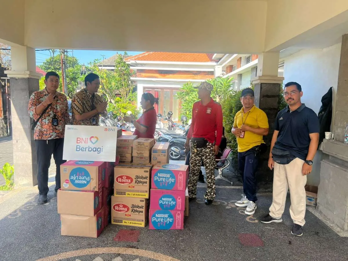 BNI Gerak Cepat Salurkan Bantuan Darurat untuk Korban Banjir Bandang Bali dan NTT