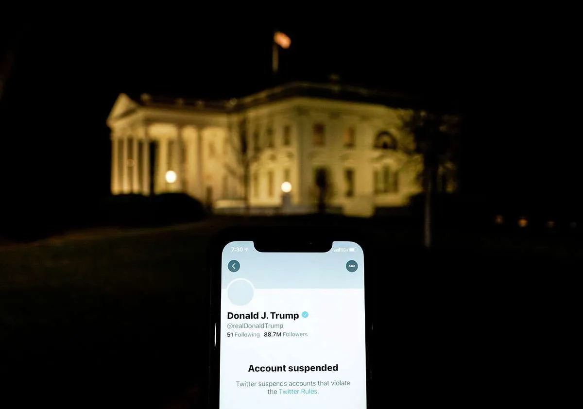 Donald Trump minta hakim Florida untuk paksa Twitter kembalikan akun pribadinya lagi