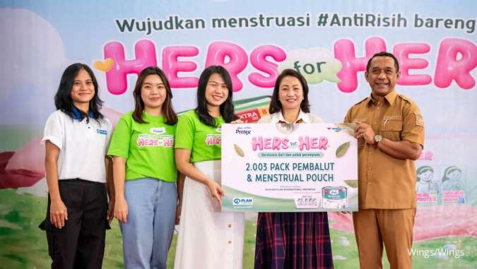 Hers Protex Peduli: Ribuan Pembalut Gratis dan Edukasi untuk Remaja Putri di NTT