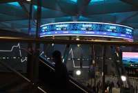 IHSG Naik 0,43% ke 7.035 pada Sesi I Jumat (11/7), ARTO, INKP, BBTN Top Gainers LQ45
