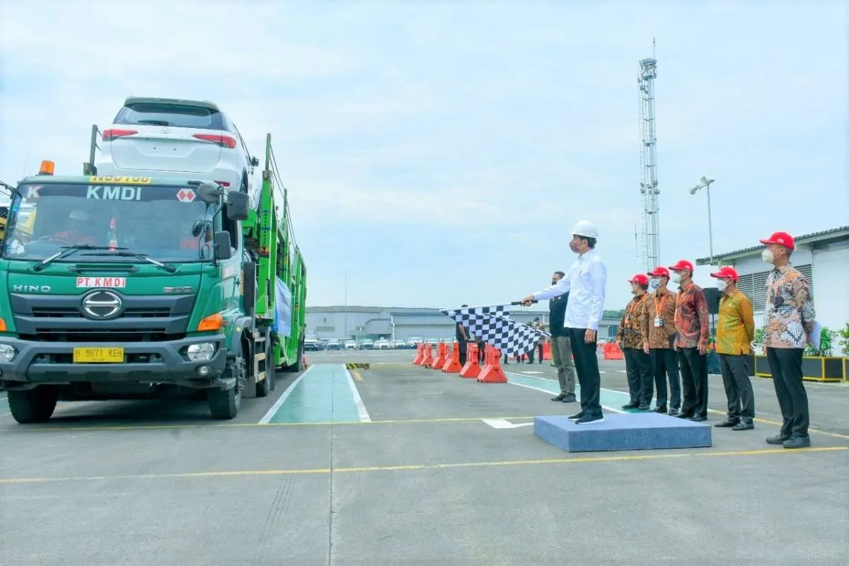 Presiden Apresiasi Menperin, Kinerja Industri Otomotif Bangkit di Tengah Pandemi