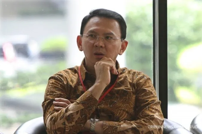 Ahok accused of maneuvering PDI-P support