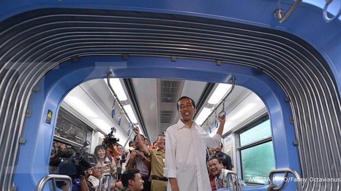 Jokowi: MRT dulu, 6 ruas jalan tol kemudian