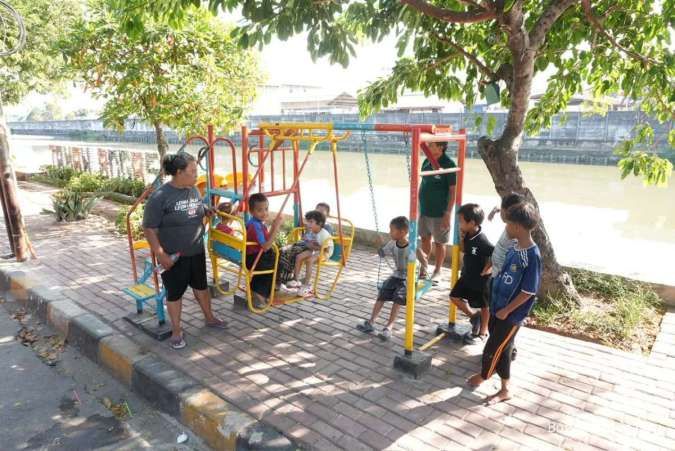 Bogasari Menata Bantaran Kali Kresek menjadi Ruang Terbuka Hijau