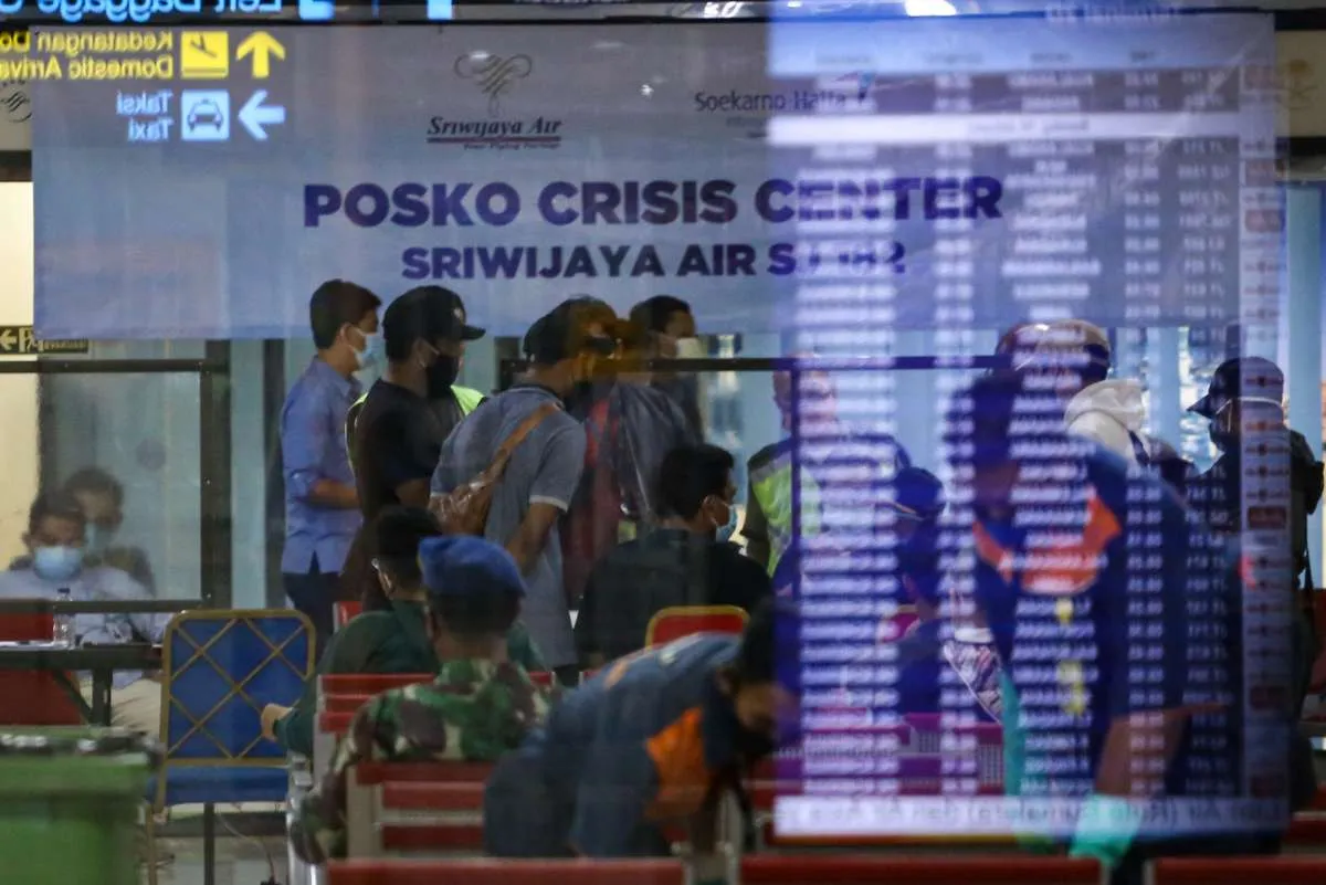 Untuk identifikasi, keluarga penumpang Sriwijaya Air SJ 182 diminta beri informasi