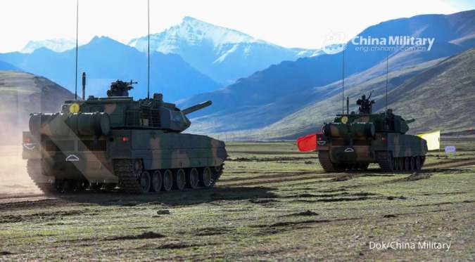 Unggul di dataran tinggi, militer China utus tank Type 15 ke perbatasan dengan India