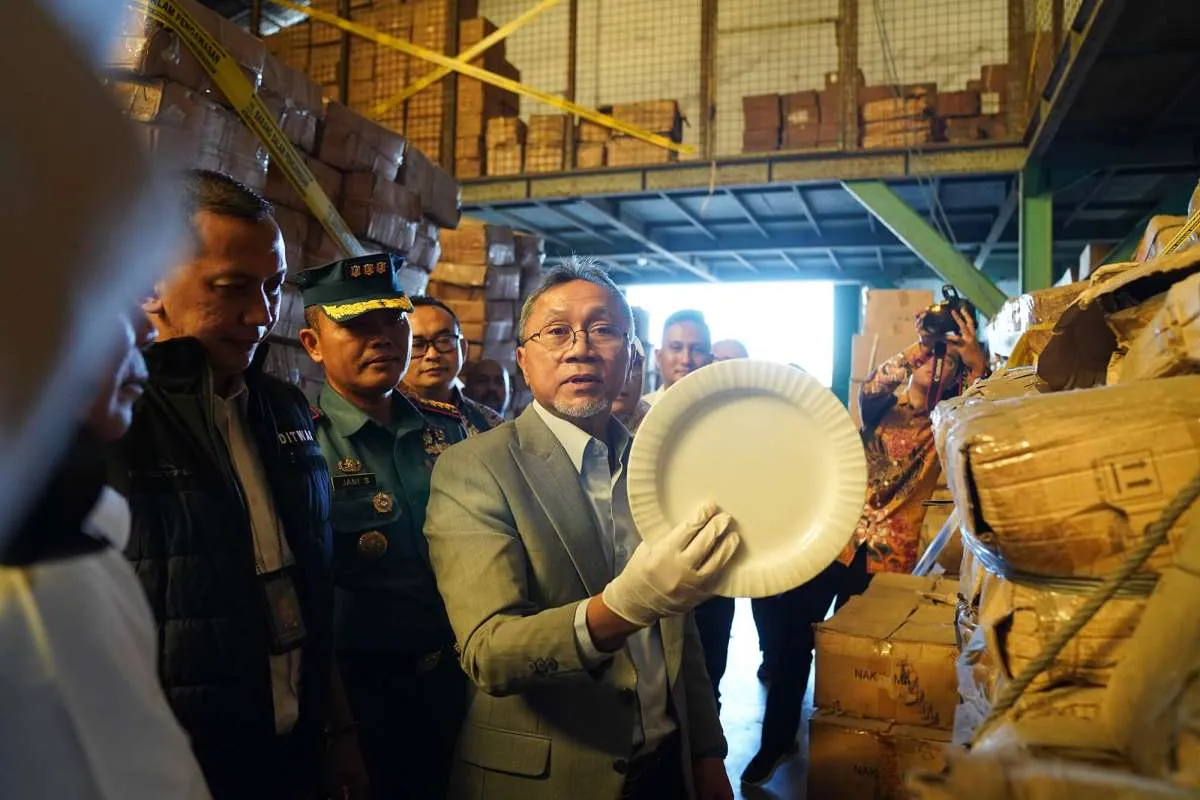 Mendag Pimpin Ekspose Temuan 4,57 Juta Keramik Tak Sesuai Ketentuan Senilai Rp 79,9 M