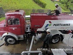 Juni 2011, Pertamina bakal impor premium 6 juta kl