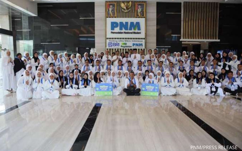  Dari Pengabdian Menjadi Nilai Ibadah, PNM Berangkatkan Ratusan Karyawan ke Tanah Suci 