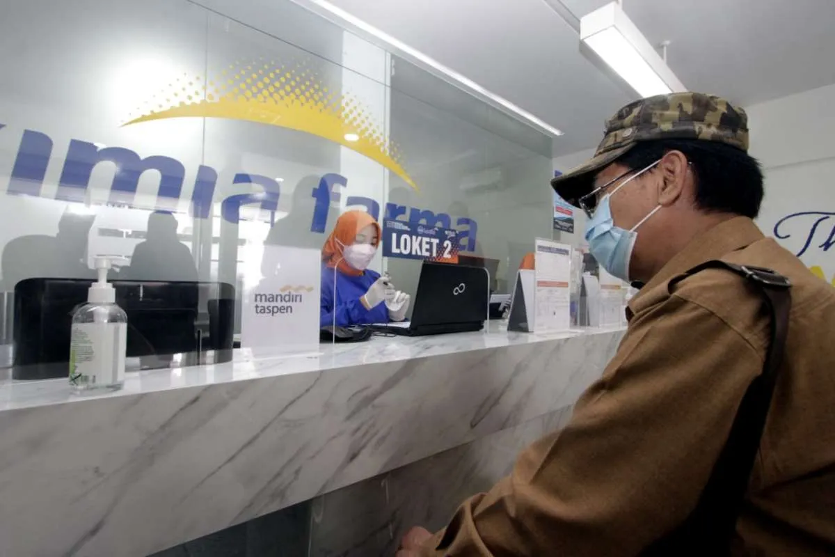 Industri farmasi bakal dapat insentif, ini harapan Kimia Farma (KAEF)
