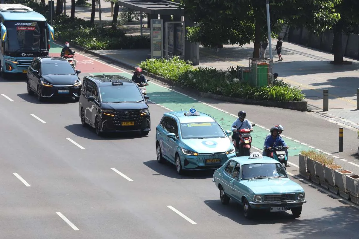 Rupiah Melemah, Blue Bird (BIRD) Siapkan Strategi Jaga Margin Keuntungan