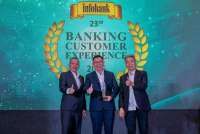 Hadirkan Layanan Nasabah Terbaik, Bank Jakarta Raih Penghargaan dari Infobank-MRI
