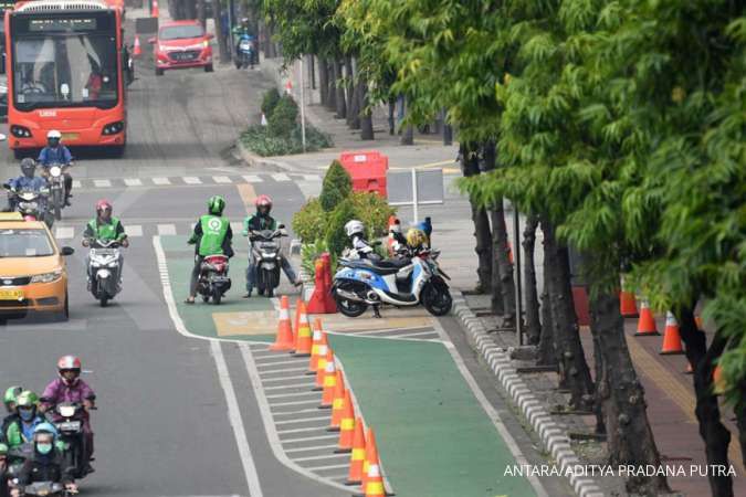 Polisi mulai tilang pengendara yang masuk jalur sepeda besok, Senin (25/11)