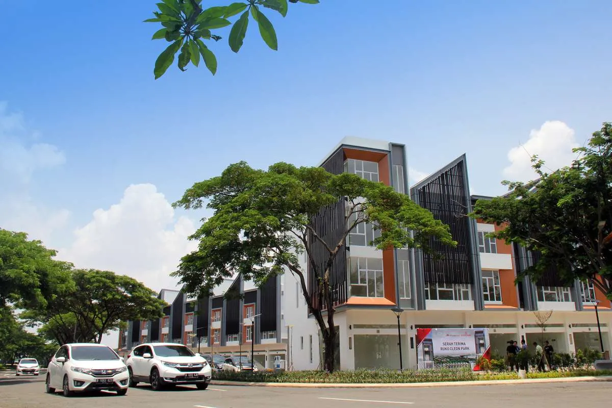 Modernland serah terimakan shop house Cleon Park Jakarta Garden City